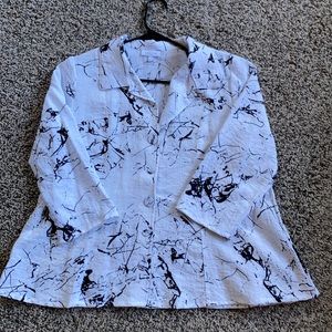 Blouse for the professional.